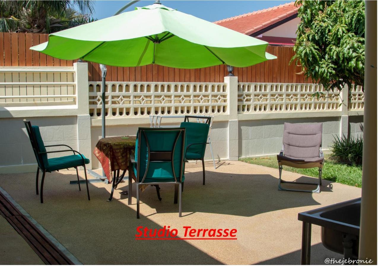 Residence Chez Nous Phuket Rawai Екстериор снимка