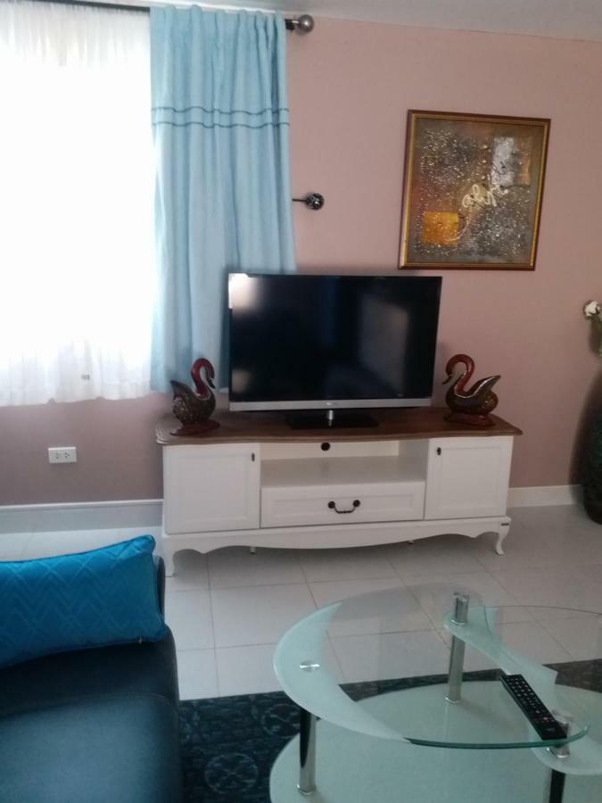 Residence Chez Nous Phuket Rawai Екстериор снимка